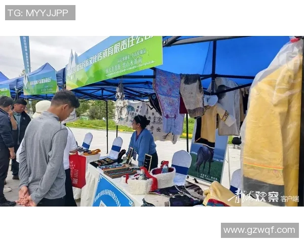 拆卡热潮背后的足球明星文化探究 拆卡热潮背后的足球明星文化探究