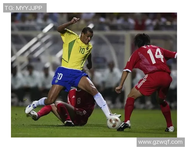 足球巨星亲自劝说儿子投身足球事业展现父爱与期望 足球巨星亲自劝说儿子投身足球事业展现父爱与期望